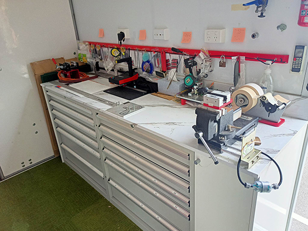 Build & Repairs – professional-grade repairs and custom builds